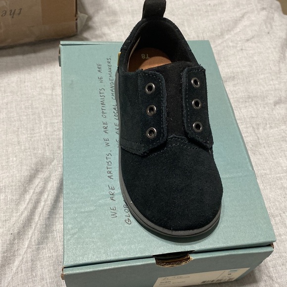 Toms toddler suede shoes - Picture 4 of 5